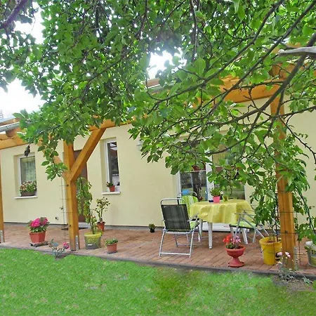 Ferienhaus Ueckermuende Vorp 2711 *